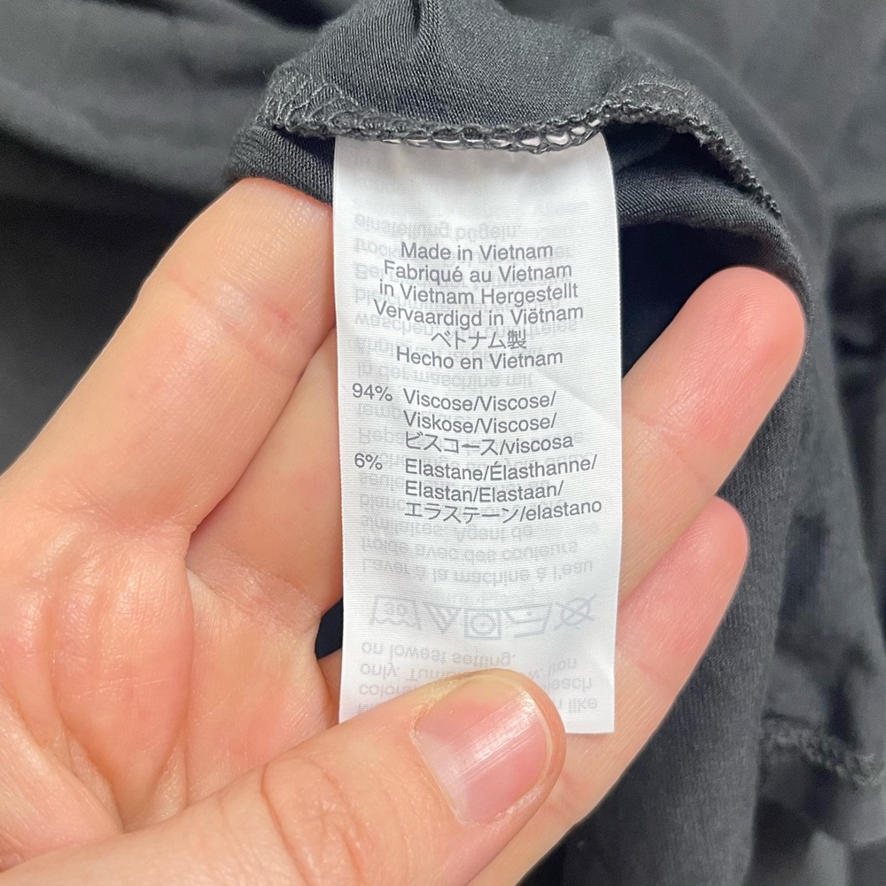 Madewell Basic Black Top - image 6